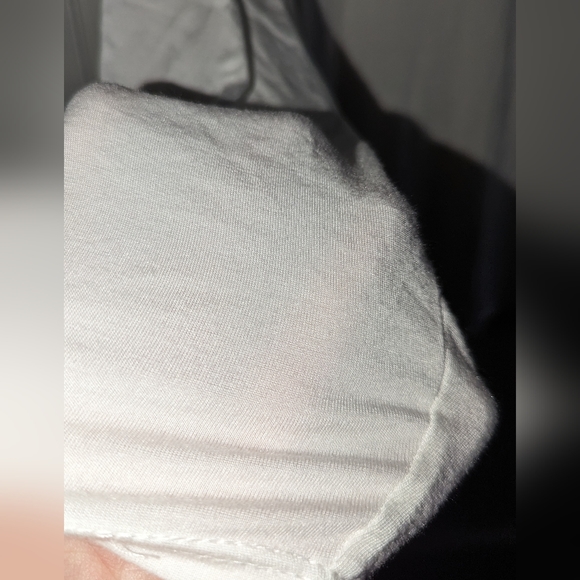 Leo and Nicole cream color turtle neck 3X - Picture 6 of 7